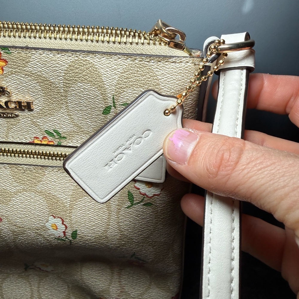 Coach Beige Signature Floral Crossbody with Pink & Yellow Flowers - Picture 3 of 5